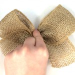Simple Burlap Bow
