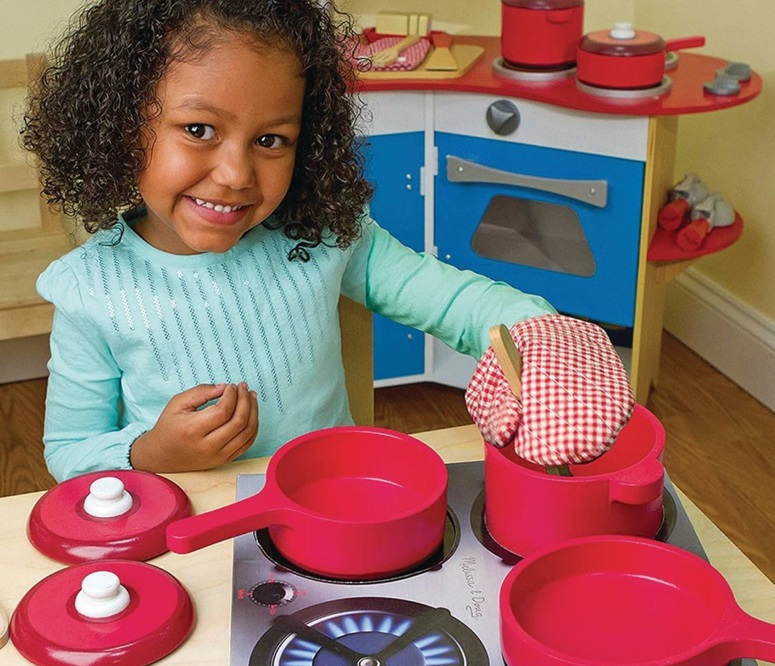 play Kitchen Set