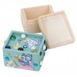 trinket box wood and beads