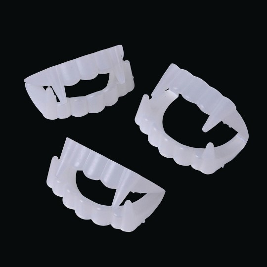 vampire teeth halloween